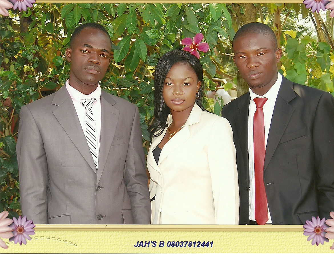 ONYE OMA0007
